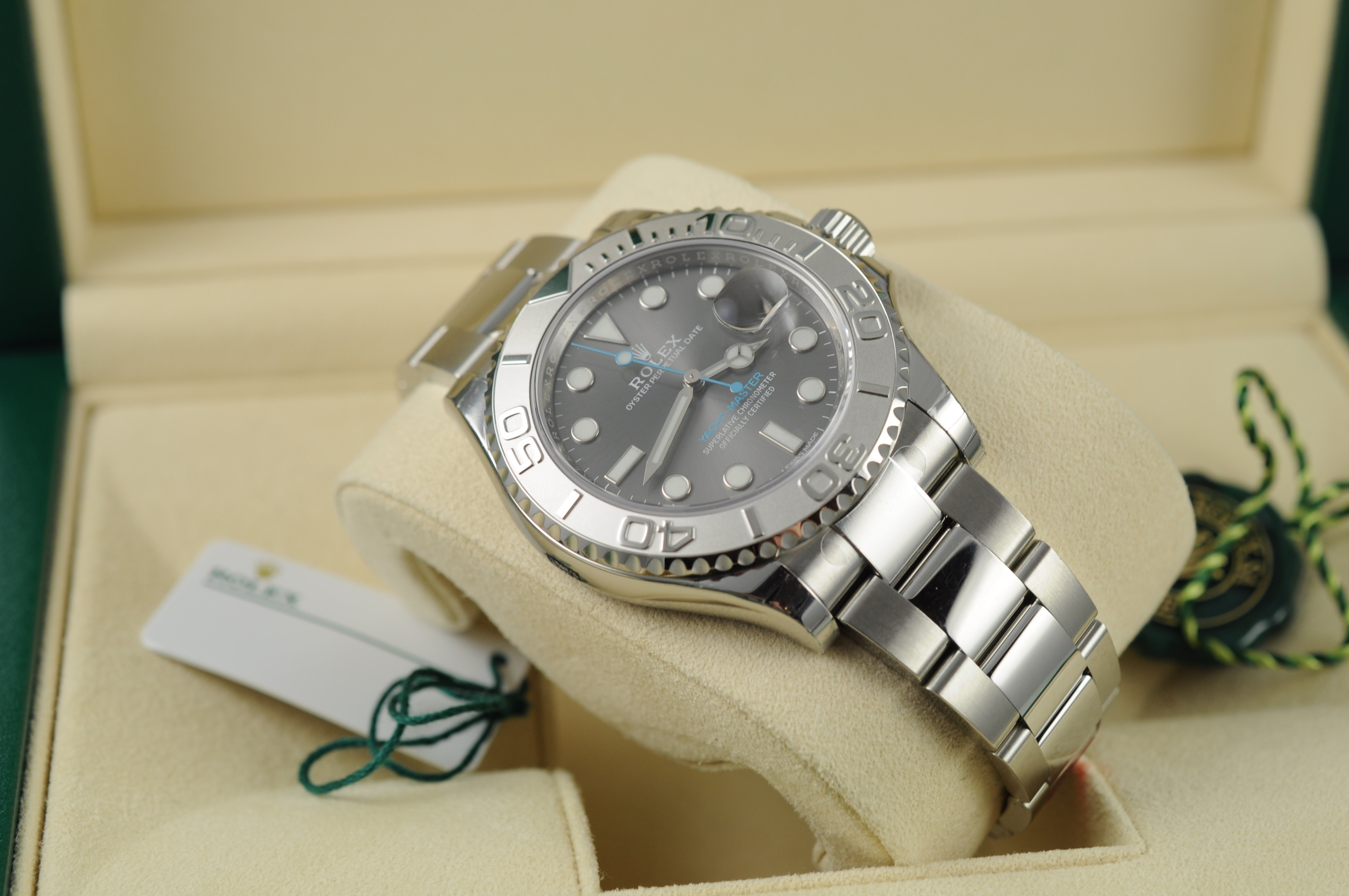 Rolex Yachtmaster 40mm - Edinburgh Watch Company | Luxury Timepieces