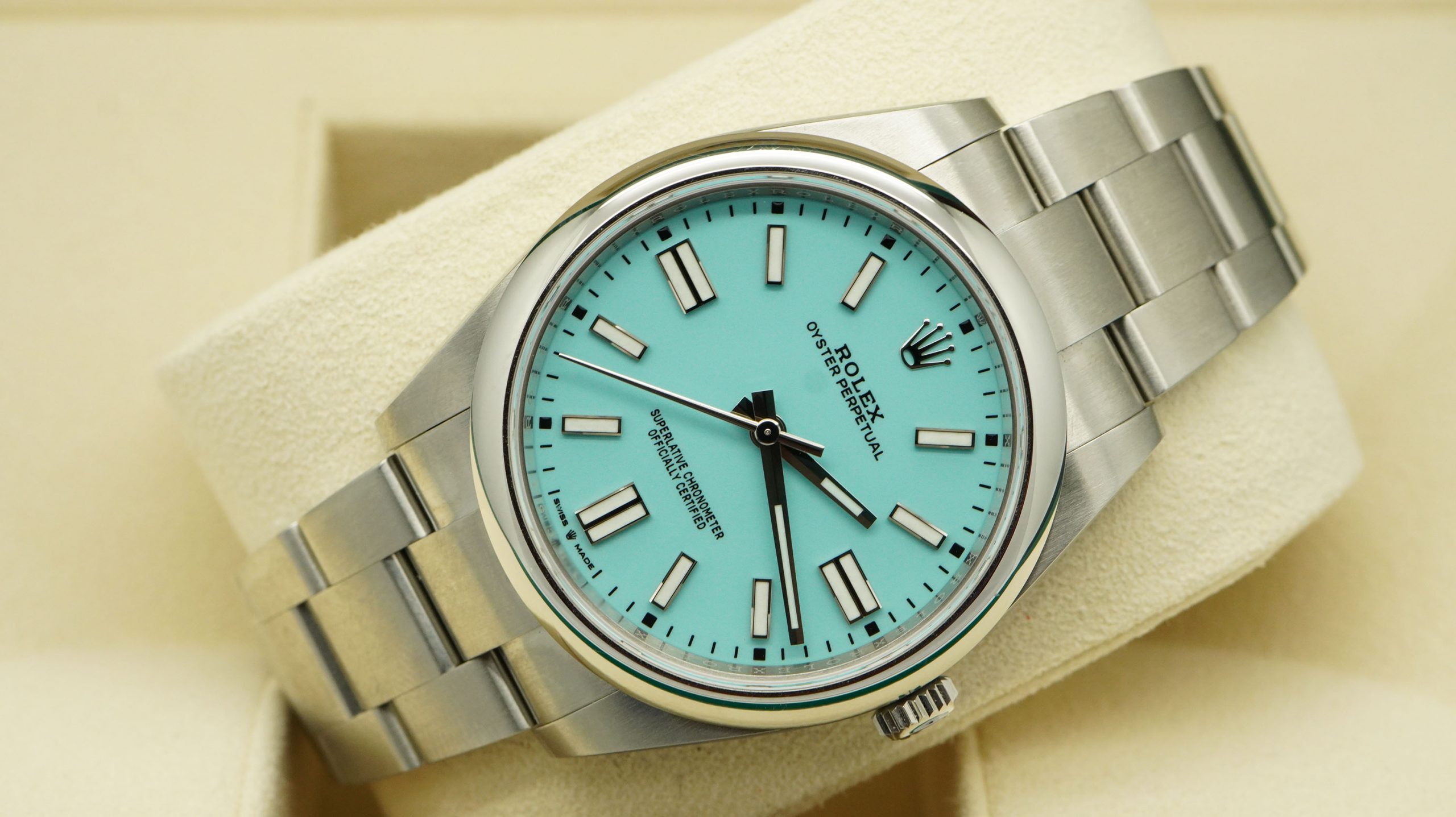 Rolex Oyster Perpetual 41mm 124300 - Edinburgh Watch Company